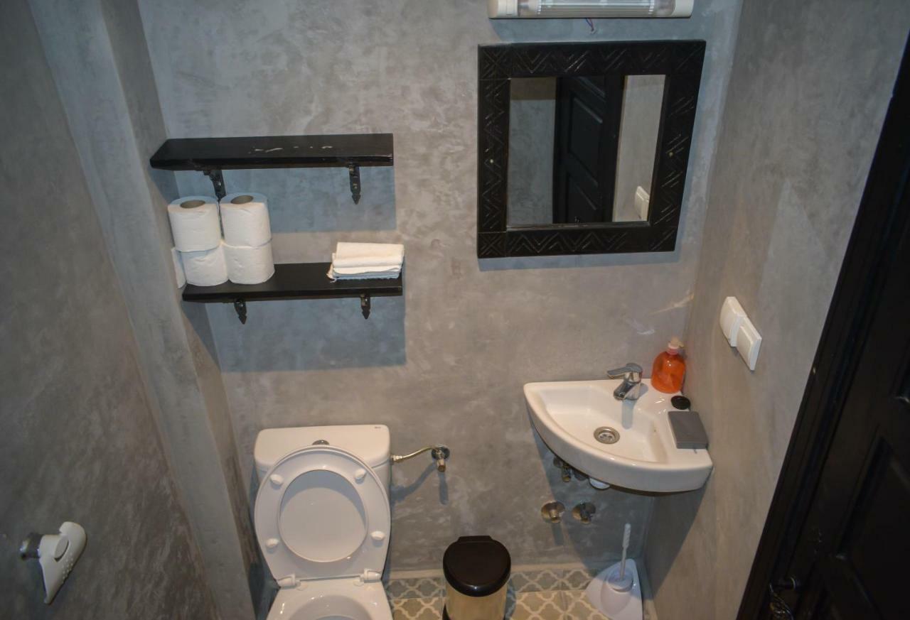 Bouad Seafront Apartments & Rooms Taghazout Exterior photo